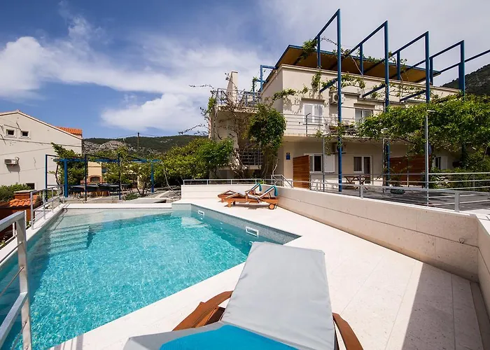 Apartments Zambarlin