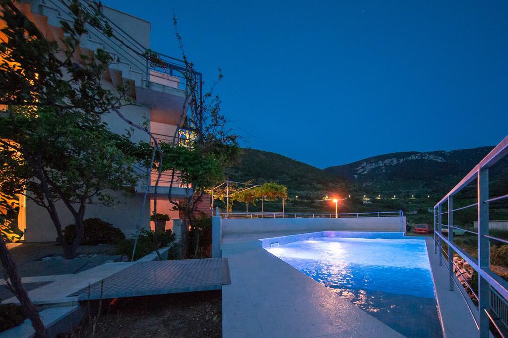 Apartment Zambarlin Komiza