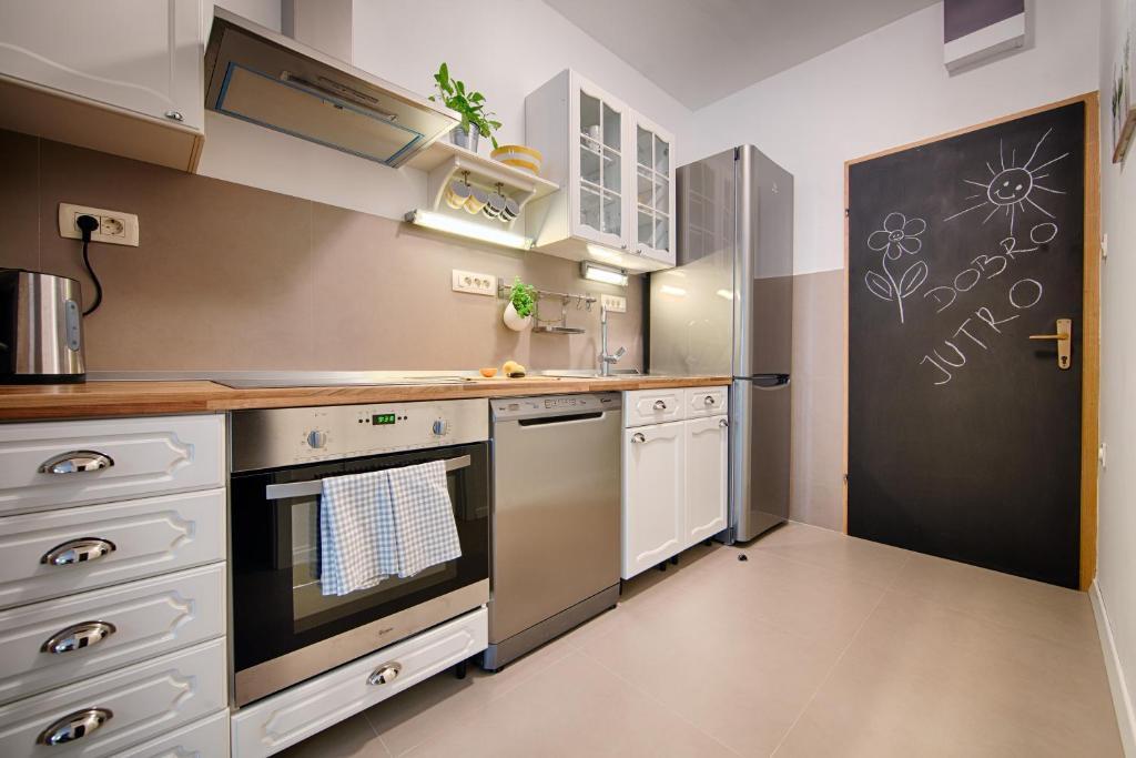 Apartment Zambarlin Komiza