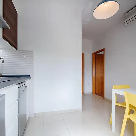 Apartments Zambarlin Komiza Exterior photo